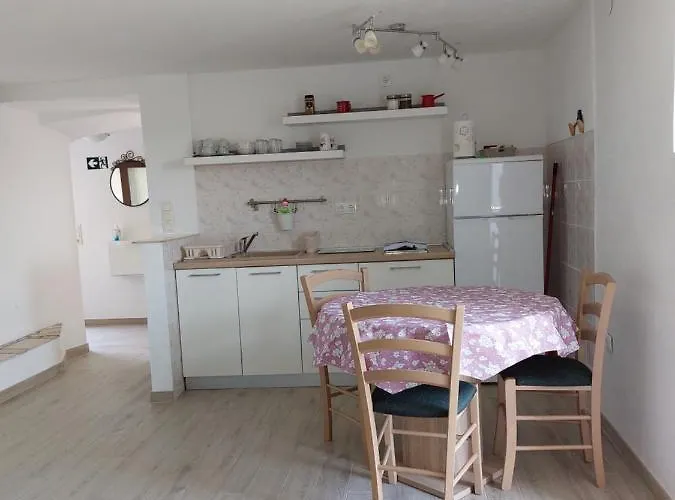 Biba Apartment Lubenice